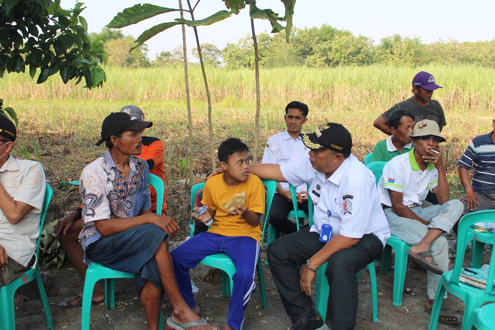 Camat Kasiman Hadiri Tradisi Sedekah Bumi (Manganan) di Desa Besah